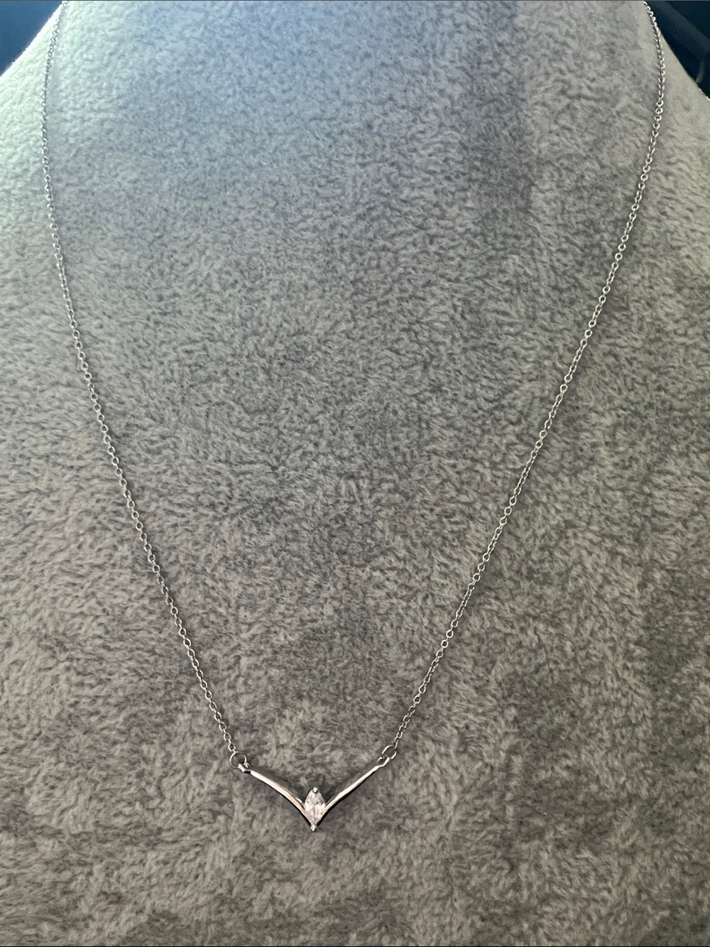 V-Shaped Silver Pendant Necklace with Clear Accent Stone